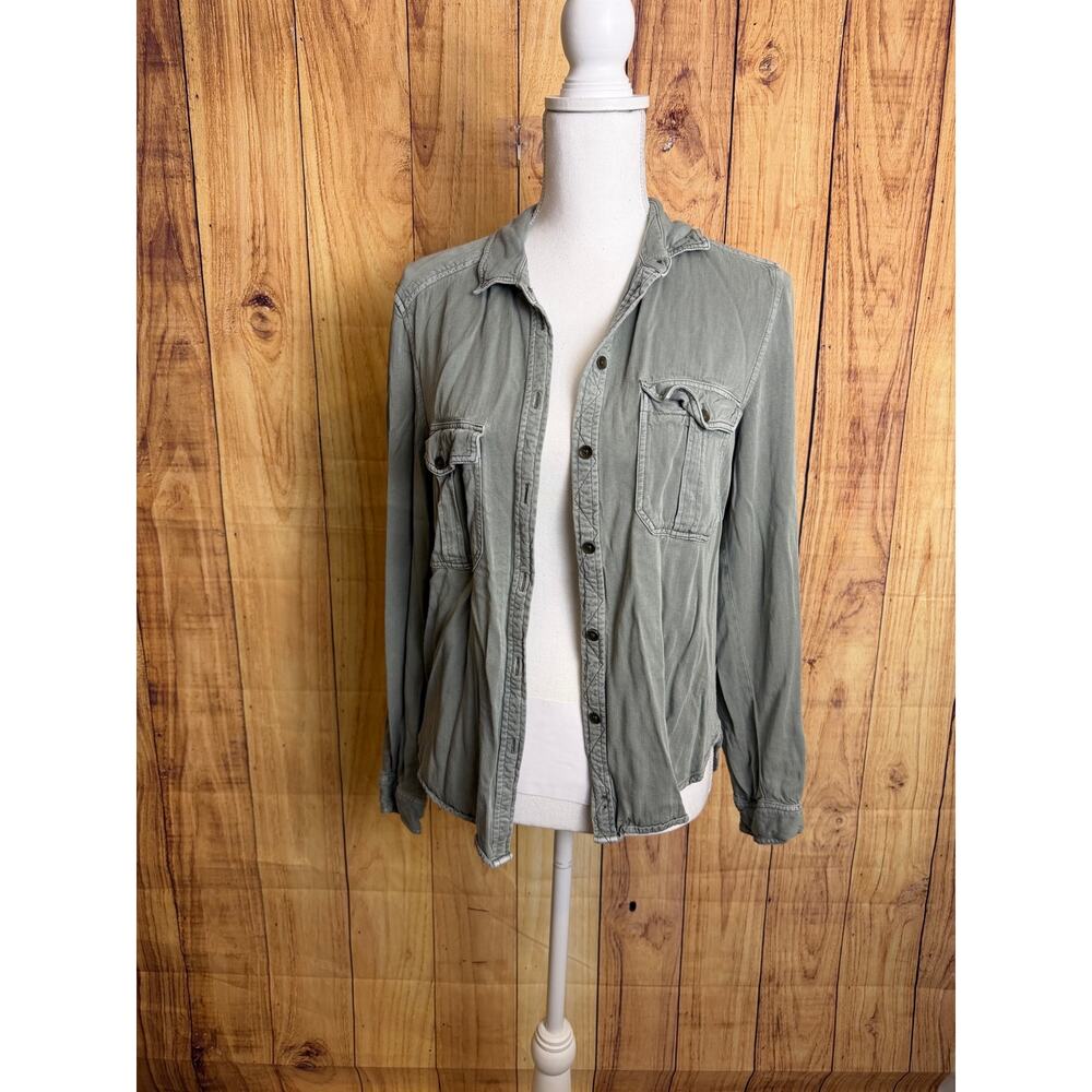 AE American Eagle Boyfriend Fit Button Down Chambray Shirt Olive Green Women's S